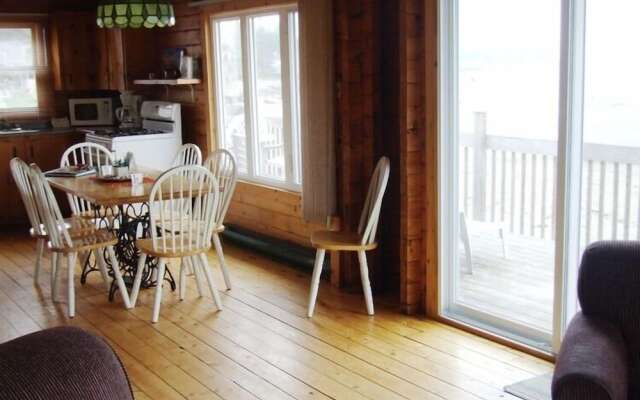 The Quarterdeck Resort