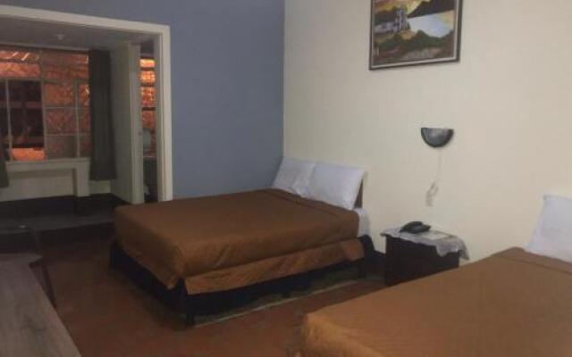 Hotel Mayestic