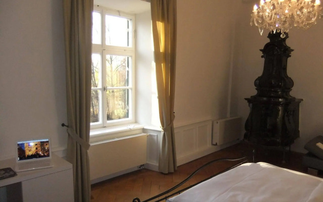 Schlossparkhotel Mariakirchen
