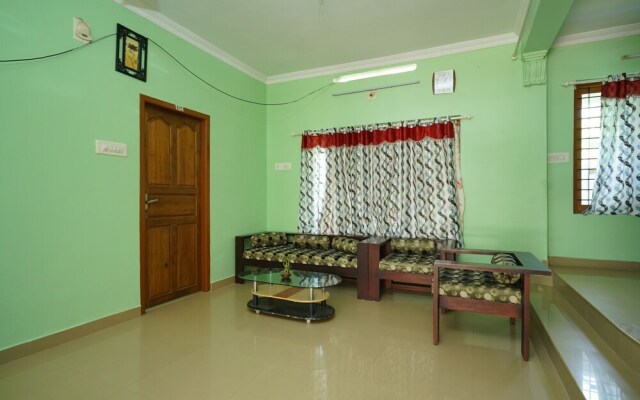 OYO 23359 Home Elegant 2BHK Munnaar Bypass