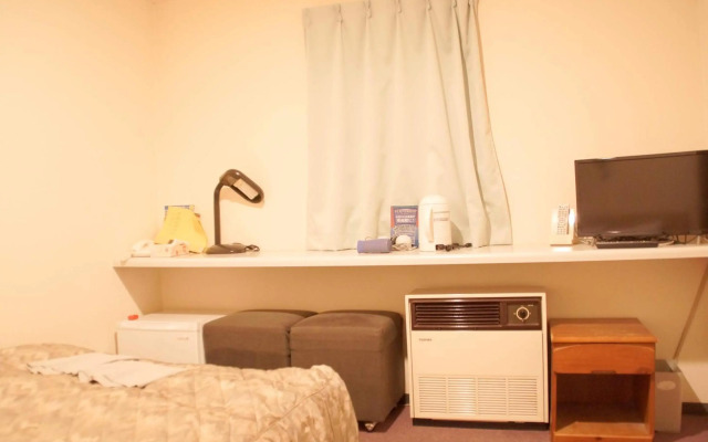 Business Hotel Chateau Est Takamatsu