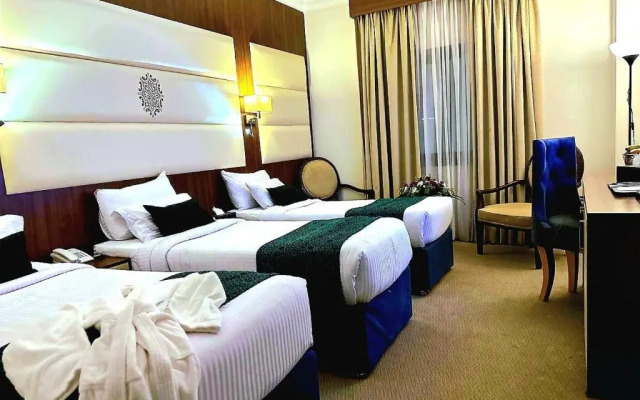 One Inn Hotel