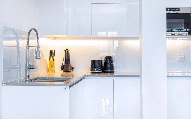 Stylish Three-bed Flat in Marylebone