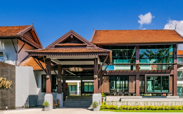 Hive Khaolak Beach Resort - Adults Only