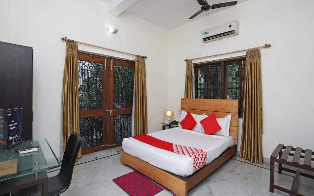 OYO 1235 Salt Lake Sector 1