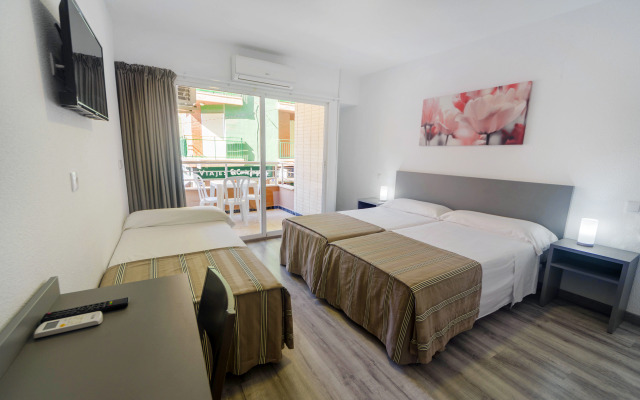 Hostal Anna Benidorm