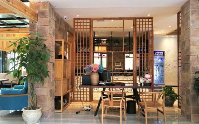 Artistic Conception Yard