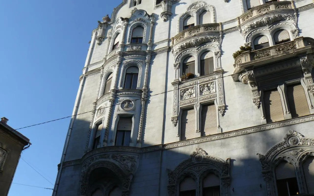 M&M Apartment Budapest House