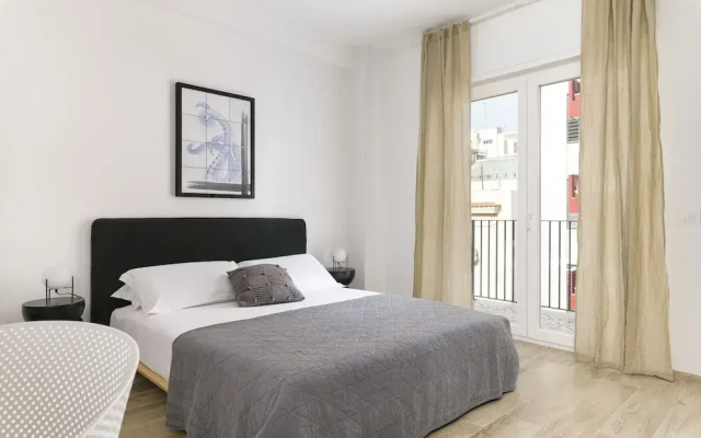 Palazzo Murat - Apartment With City View by Wonderful Italy