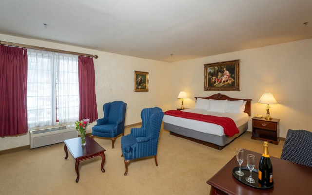 Silverland Inn and Suites