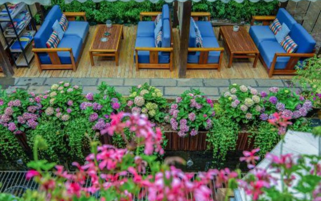 Lijiang Qupin Life Inn (East Gate Branch of Shuhe Ancient Town)