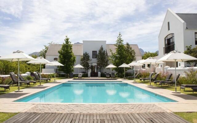 Winelands Golf Lodges