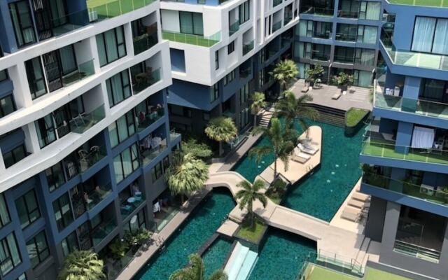 Acqua Condo jomtien beach TLH