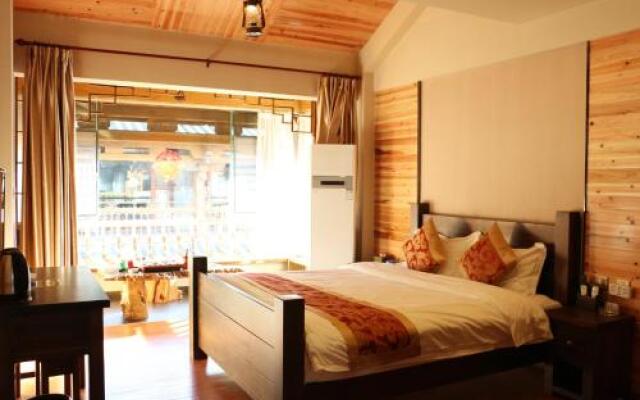Yunan Lotus Garden Hotel