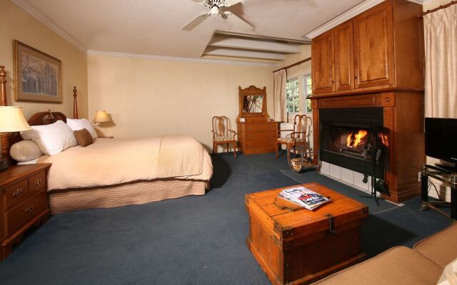 Sir Sam's Inn & Waterspa - Adults Only