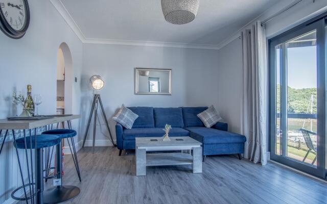Marina View - 1 Bedroom Apartment - Neyland Marina