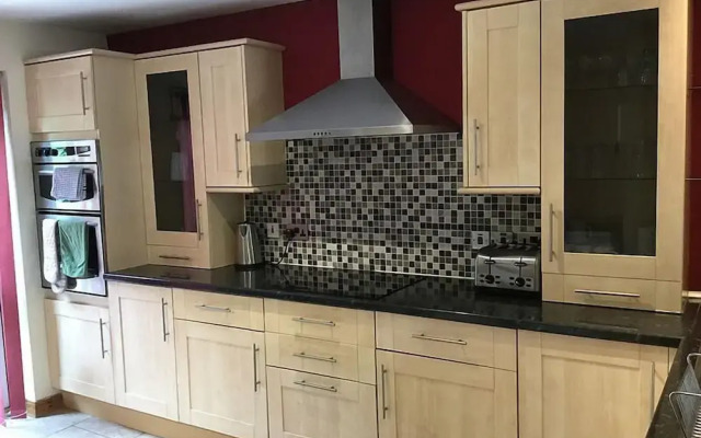 4 Bedroom House Stratherrick