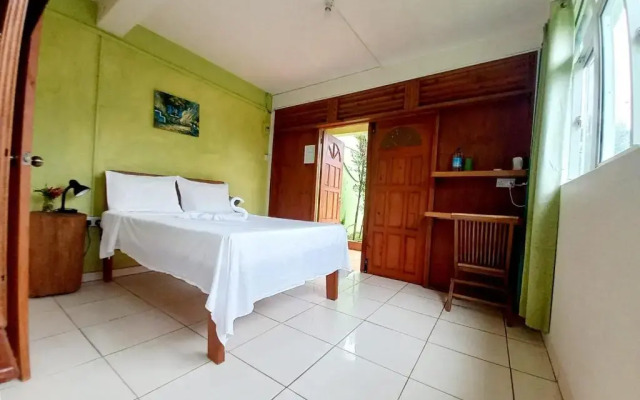 Serenity Lodges Dominica