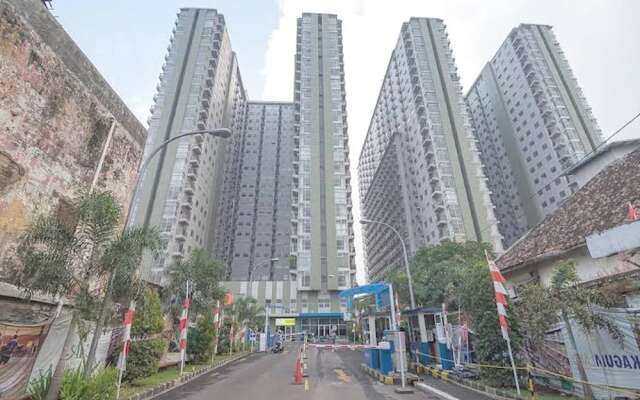 OYO 2396 Apartment Grand Asia Afrika By Prisma