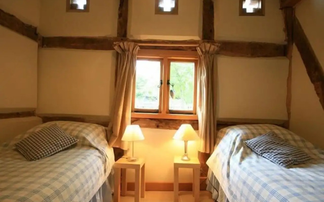 Whites Farm Barn