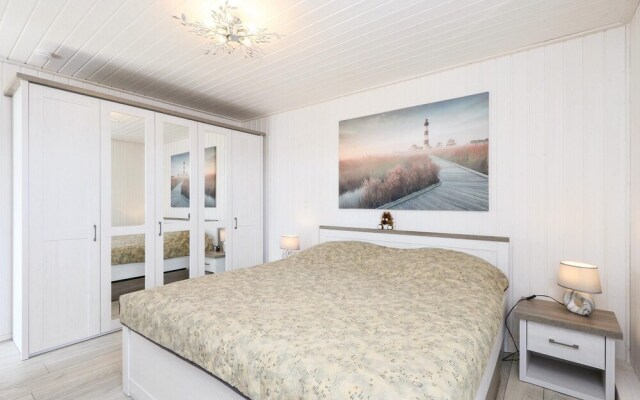 Awesome Home in Zerpenschleuse With 2 Bedrooms and Wifi