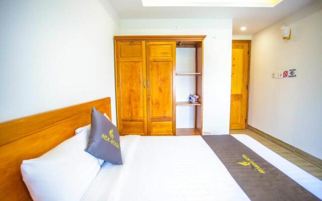 Sea Star Hotel