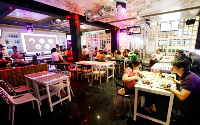 Reggae Mansion Hostel