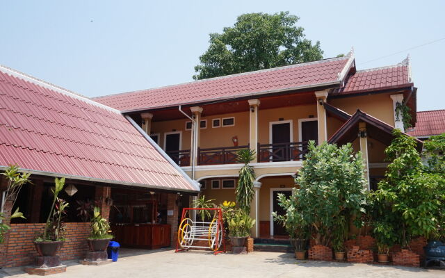 Khamvandy Guesthouse