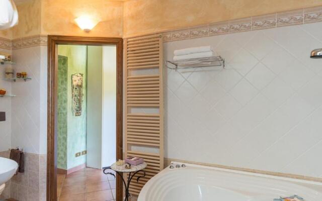 LA CASA DELL'ARTISTA 6, Emma Villas