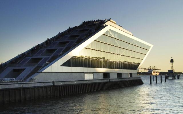 Sofitel Am Alten Wall Hamburg Hotel