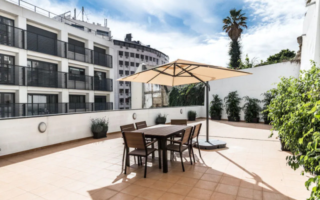 LX4U Apartments