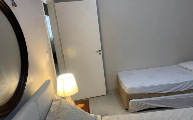 Casa Terrea com Piscina e Internet - Ar Opcional