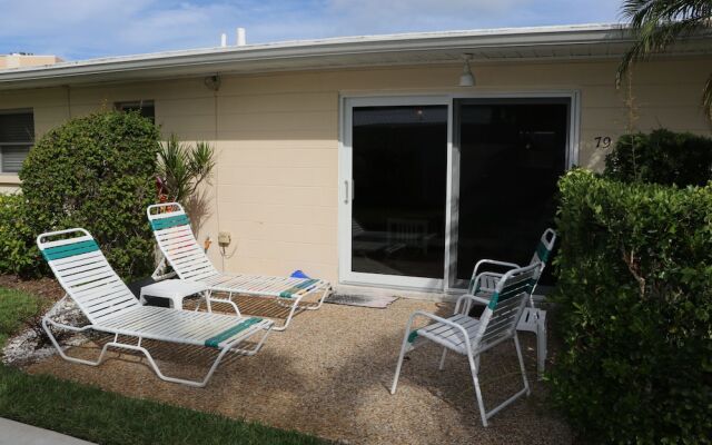 Jamaica Royale 079 - 2 Br Condo