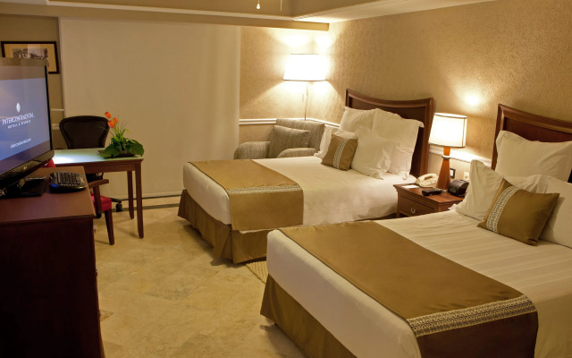 Villa Mercedes Merida, Curio Collection by Hilton