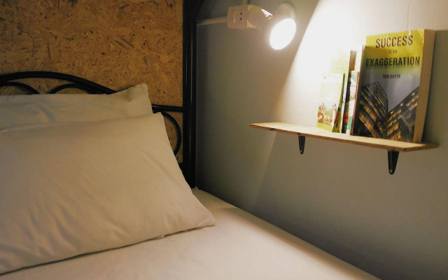 Baan Bangkok Backpackers Hostel