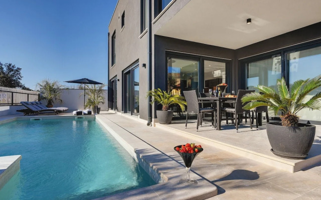 Luxurious Villa in Rovinj With Pool