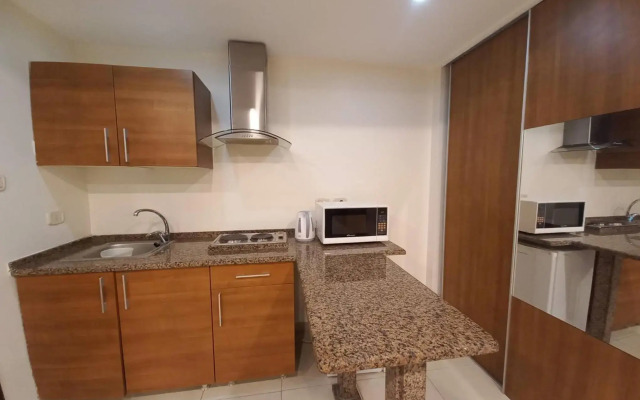Lujain Hotel Suites
