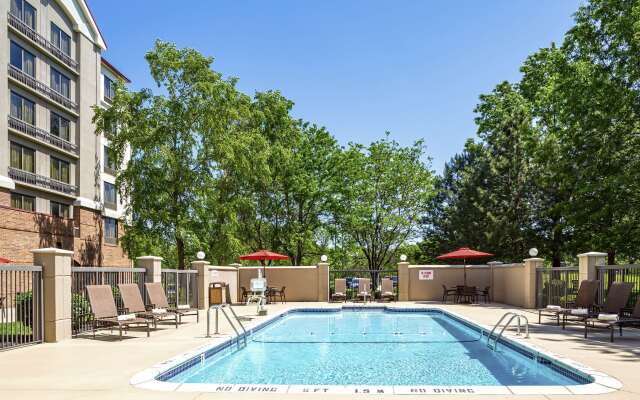 Hyatt Place Kansas City/Overland Park/Convention Center