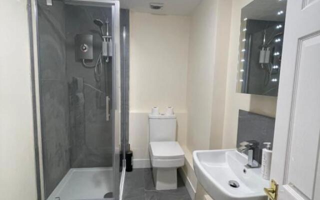 The Regency entire 1 bedroom Flat accomodation