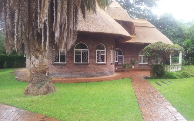 Pakanaka Lodge