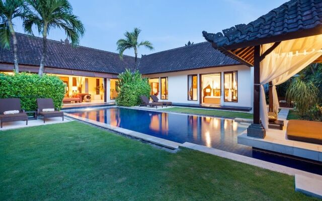 Villa Tania
