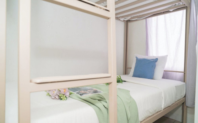 Compact Studio Near Baywalk Mall At Apartment Green Bay Pluit