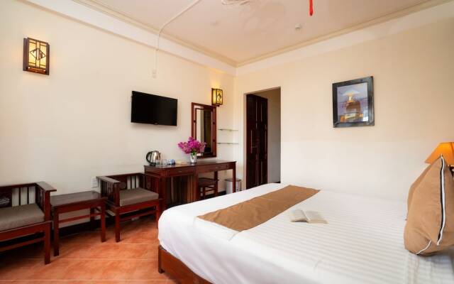 Cococha Hostel  Pool Club Adult Only