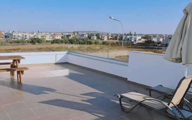 20 ATR -trinity 2 Apartment