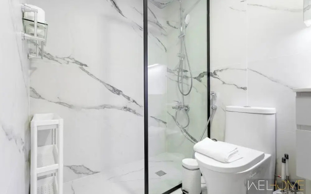 WelHome - Lovely Studio Apartment in Production City