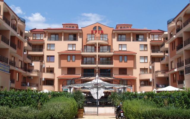 Aparthotel Efir