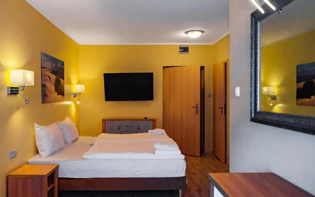 Hotel Lazur