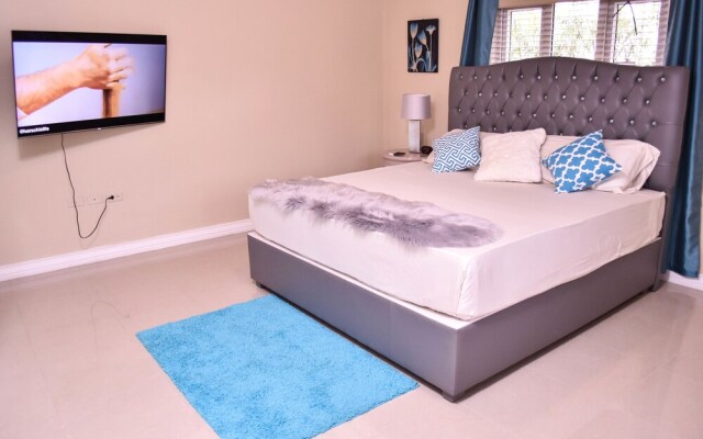 Executive Arcadia Luxury Guest Apartment