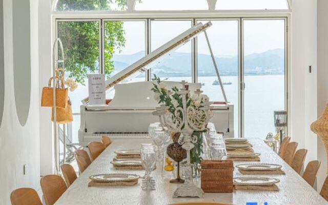 Sea Symphony Hotel