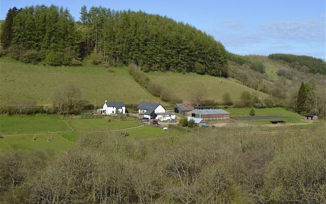 Gilfach Farm Holiday Accommodation